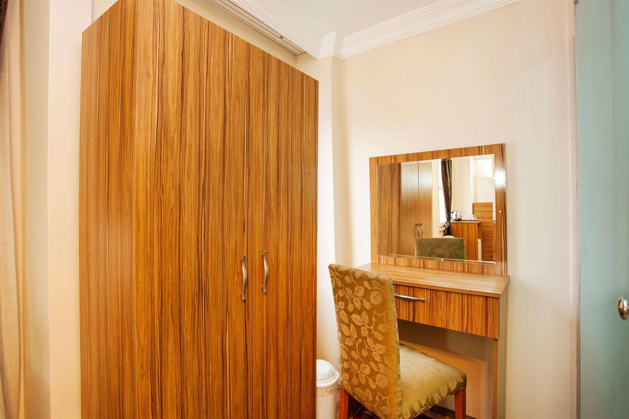 Casa Mia Hotel Istanbul Exterior photo